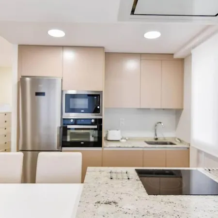 Nuevo - Moderno Y Comodo En La Playa *